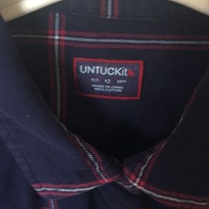 UNTUCKit women’s shirt